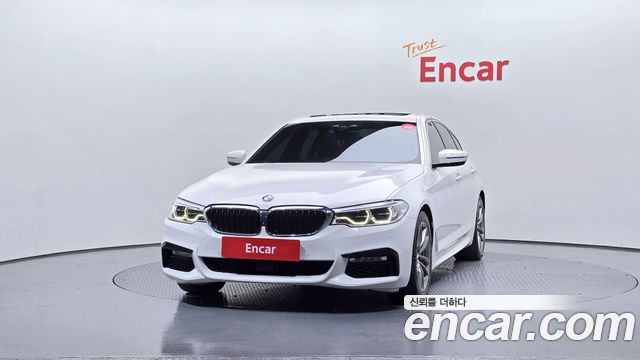 BMW 5-Series 2018 — photo 3