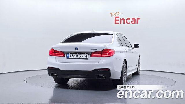 BMW 5-Series 2018 — photo 4