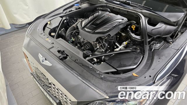 Genesis G80 2019 — photo 6