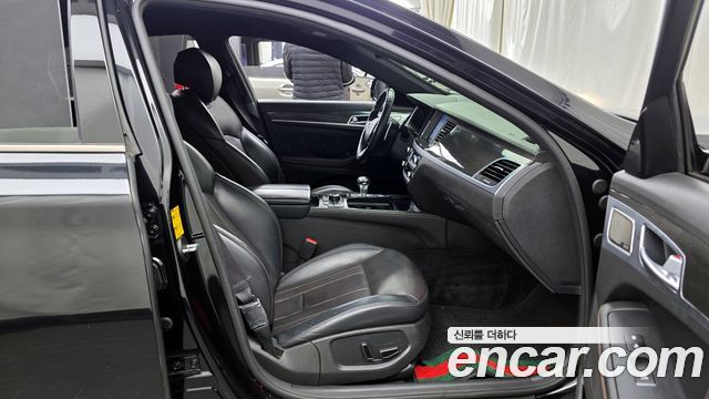 Genesis G80 2019 — photo 11