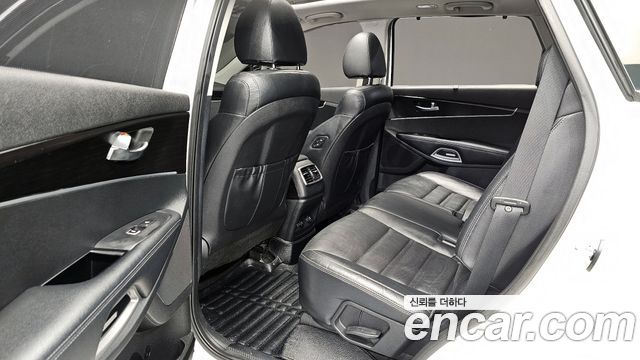 Kia Sorento 2018 — photo 10