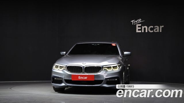 BMW 5-Series 2018 — photo 3