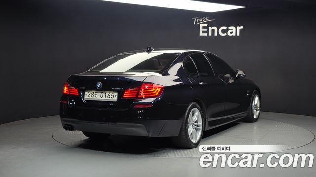 BMW 5-Series 2016 — photo 2