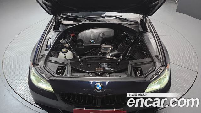 BMW 5-Series 2016 — photo 6