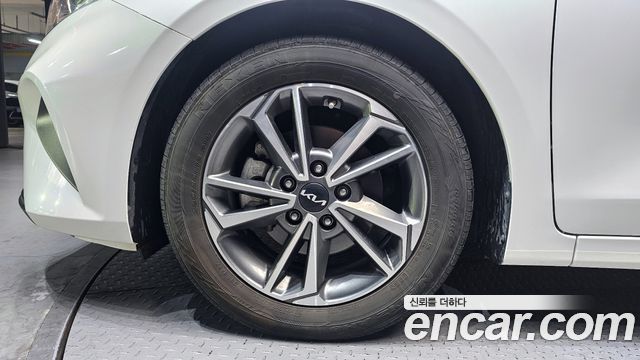 Kia K3 2024 — photo 5