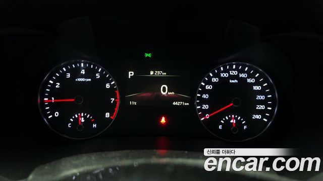 Kia K3 2024 — photo 8