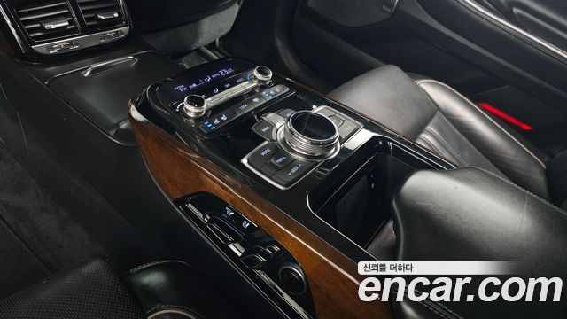 Genesis EQ900 2018 — photo 19