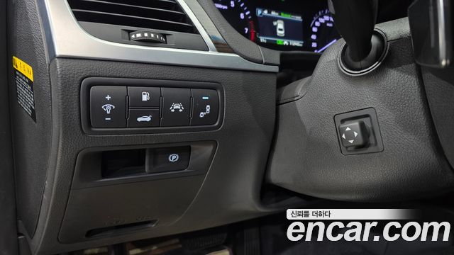 Genesis G80 2018 — photo 14