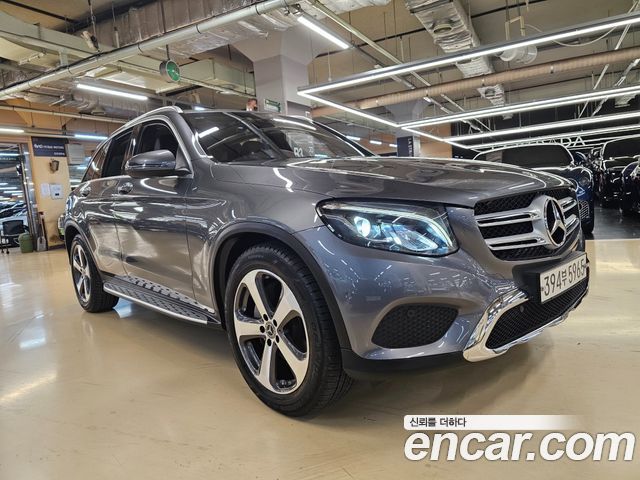 Mercedes-Benz GLC-Class 2019 — photo 4