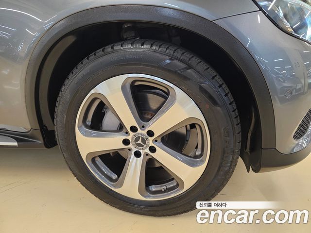 Mercedes-Benz GLC-Class 2019 — photo 5