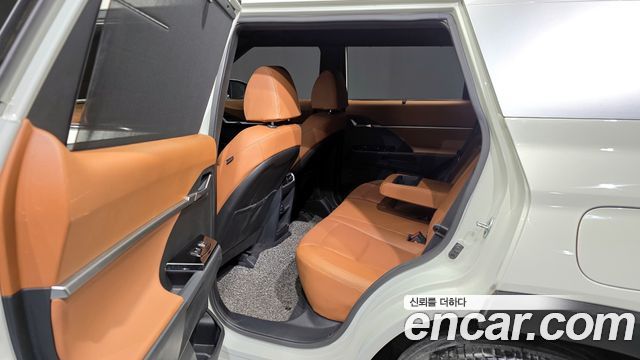 KG Mobility Torres 2023 — photo 11