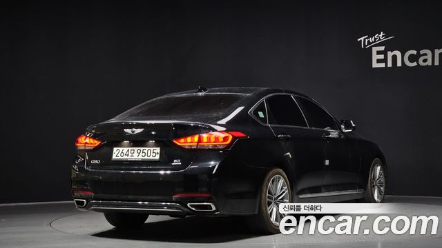 Genesis G80 2017 — photo 2