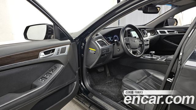 Genesis G80 2017 — photo 10