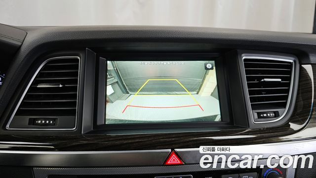 Genesis G80 2017 — photo 15