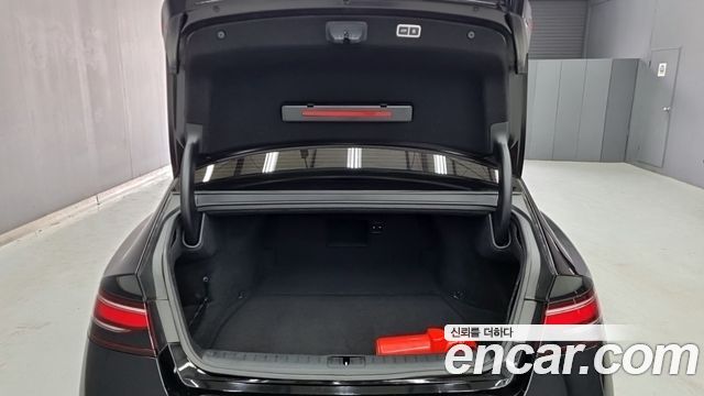 Genesis G90 2023 — photo 13