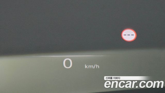 Genesis GV80 2022 — photo 17