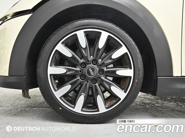 Mini Cooper Convertible 2022 — photo 5