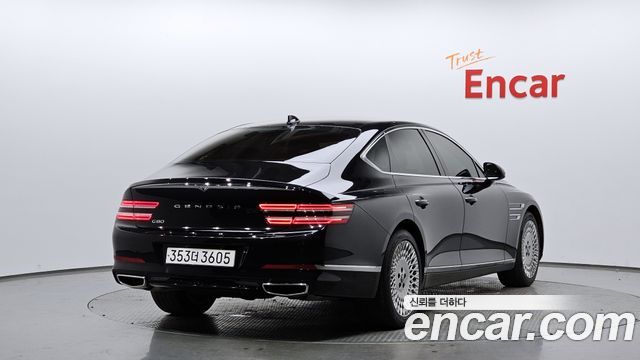 Genesis G80 2023 — photo 2