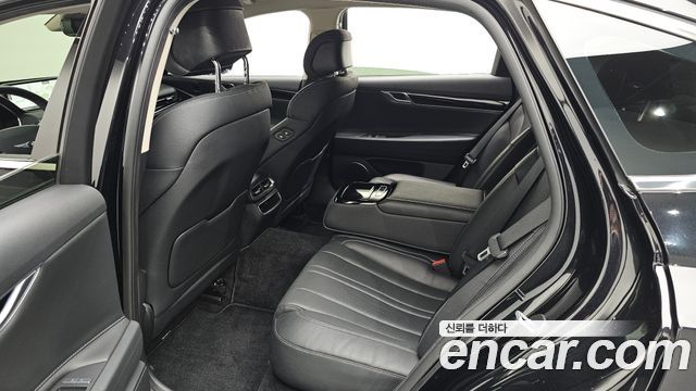 Genesis G80 2023 — photo 12