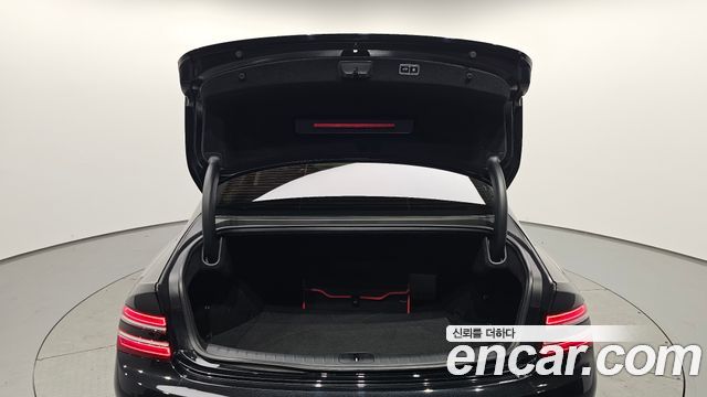 Genesis G80 2023 — photo 20