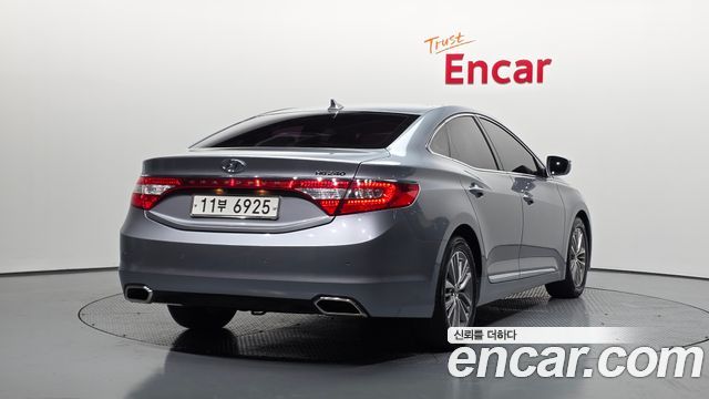 Hyundai Grandeur 2015 — photo 2