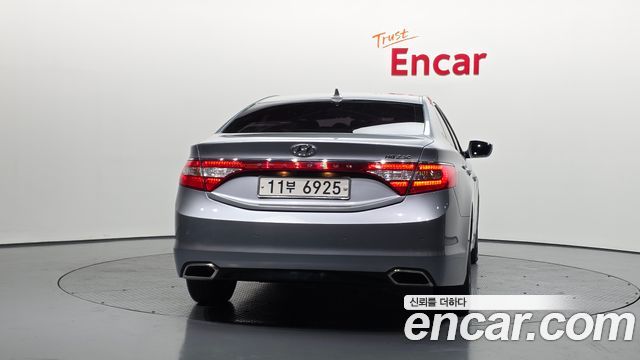 Hyundai Grandeur 2015 — photo 4