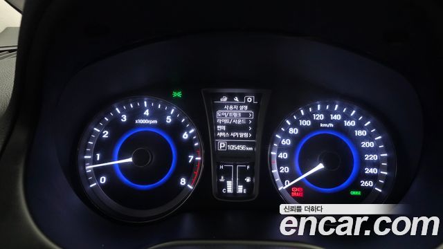 Hyundai Grandeur 2015 — photo 8