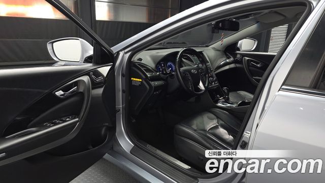 Hyundai Grandeur 2015 — photo 10