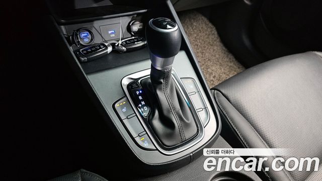 Hyundai Kona 2022 — photo 9