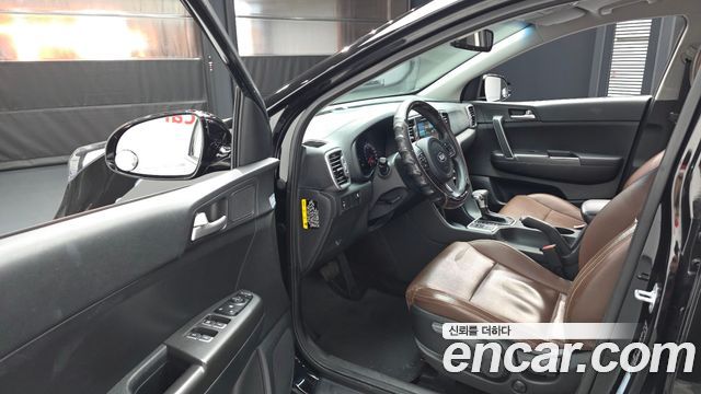 Kia Sportage 2018 — photo 10