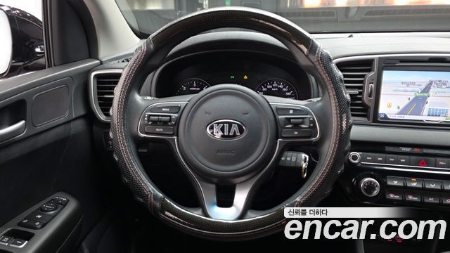Kia Sportage 2018 — photo 13