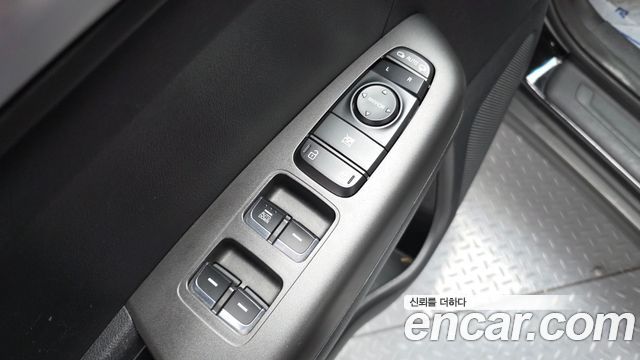 Kia Sportage 2018 — photo 18