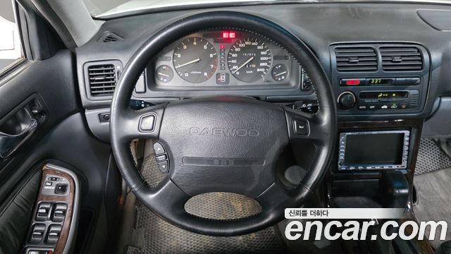 Chevrolet Korea Acadia 1999 — photo 14