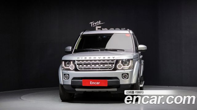 Land Rover Discovery 2016 — photo 3