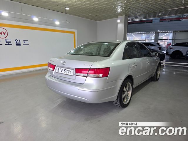 Hyundai Sonata 2010 — photo 5