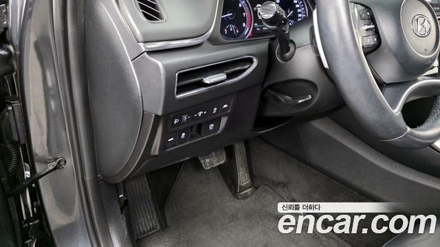 Hyundai Sonata 2022 — photo 17