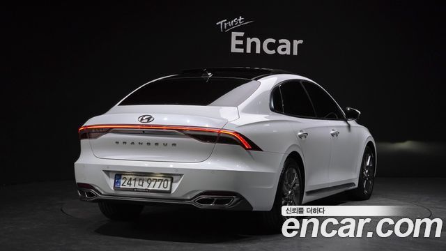 Hyundai Grandeur 2021 — photo 2