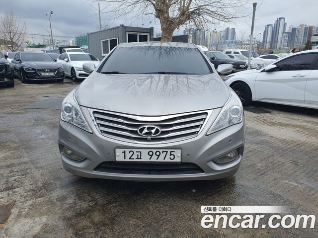 Hyundai Grandeur 2011 — photo 2