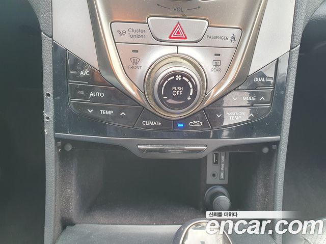 Hyundai Grandeur 2011 — photo 15