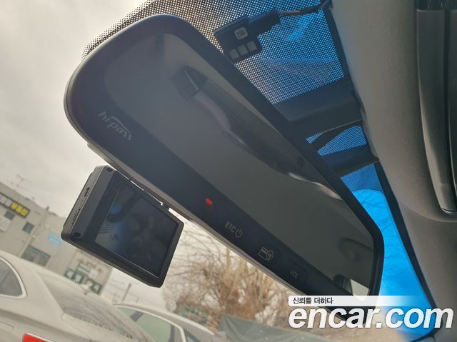Hyundai Grandeur 2011 — photo 17