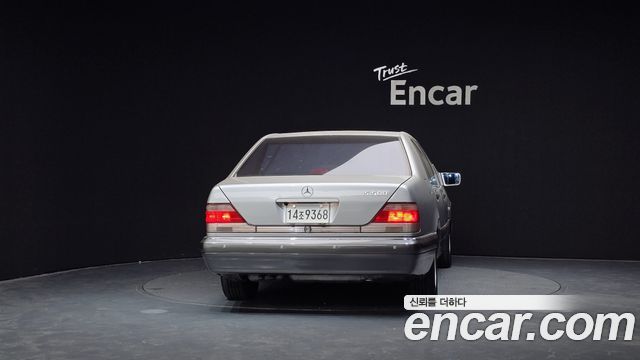 Mercedes-Benz S-Class 1997 — photo 4