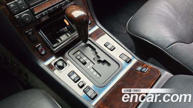 Mercedes-Benz S-Class 1997 — photo 9