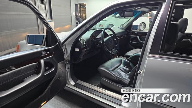 Mercedes-Benz S-Class 1997 — photo 10