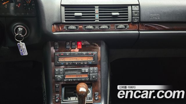 Mercedes-Benz S-Class 1997 — photo 17