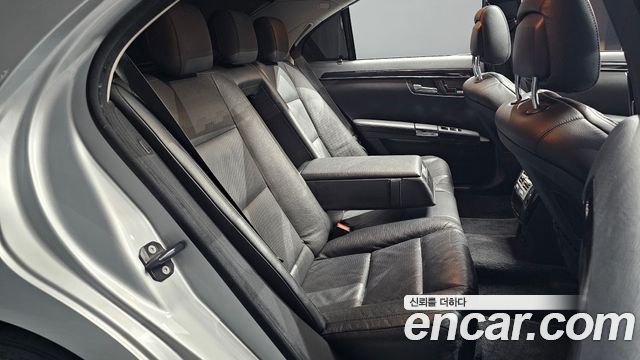 Mercedes-Benz S-Class 2012 — photo 12