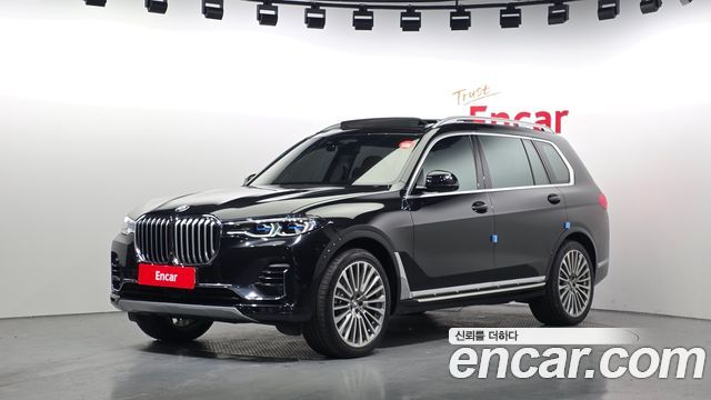 BMW X7 2022 — photo 1