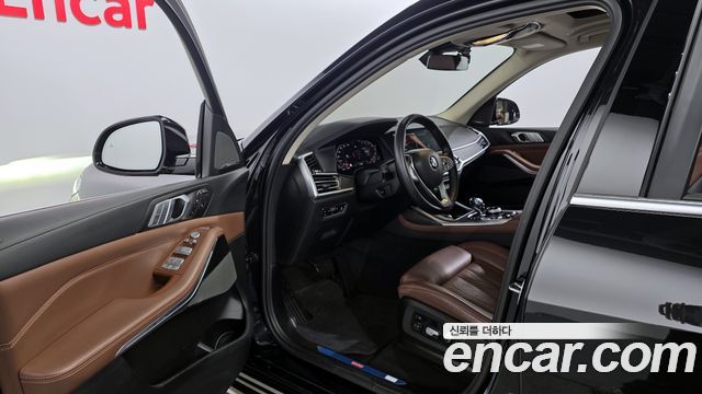 BMW X7 2022 — photo 10
