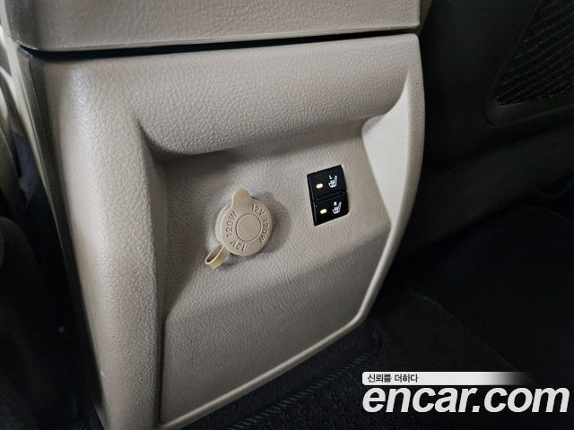 Hyundai Santafe 2011 — photo 16