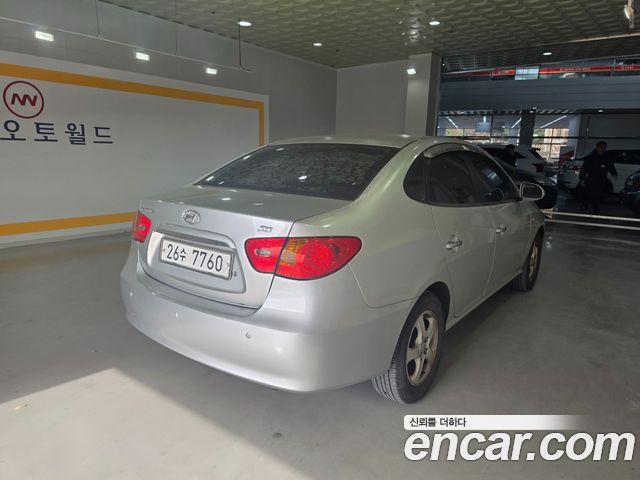 Hyundai AVANTE 2009 — photo 5