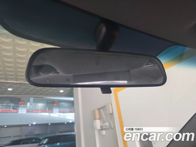 Hyundai AVANTE 2009 — photo 12